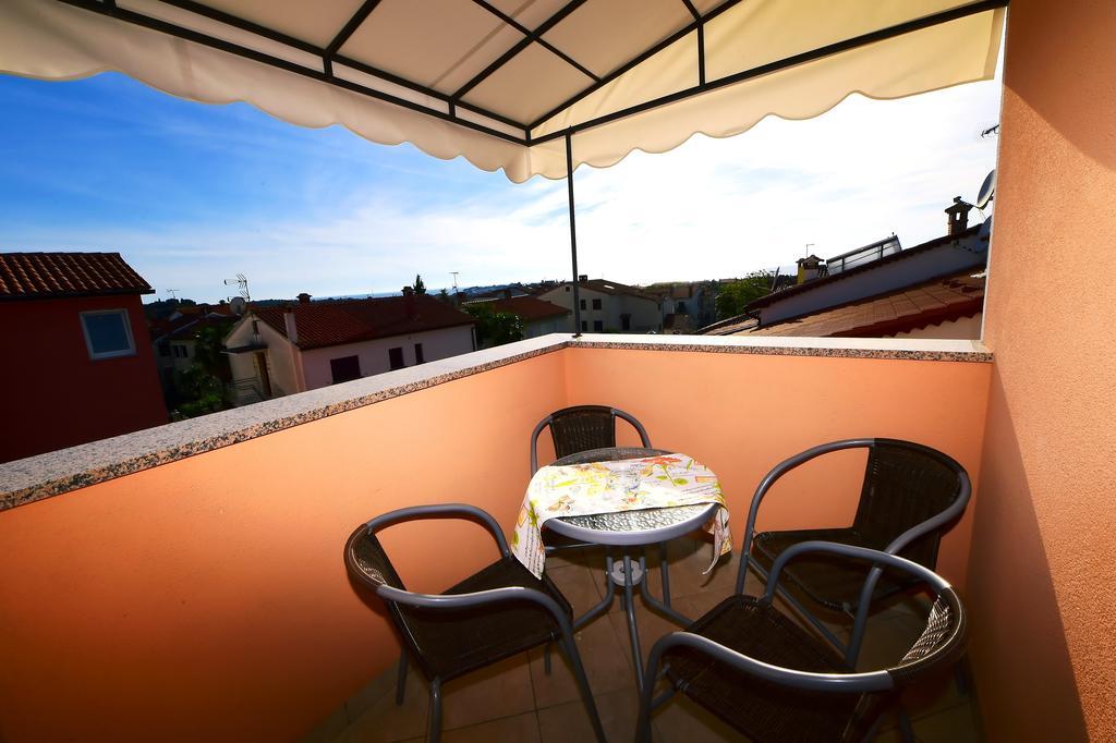 Apartment Apartments Zdjelar