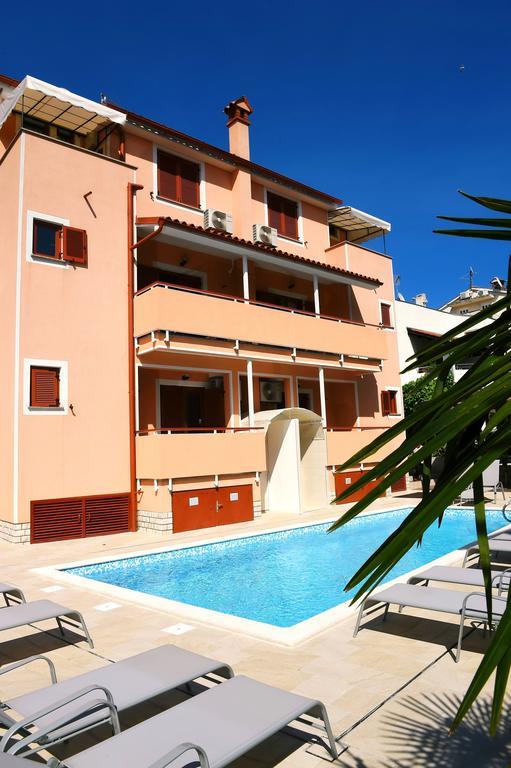 Apartments Zdjelar Apartment Porec