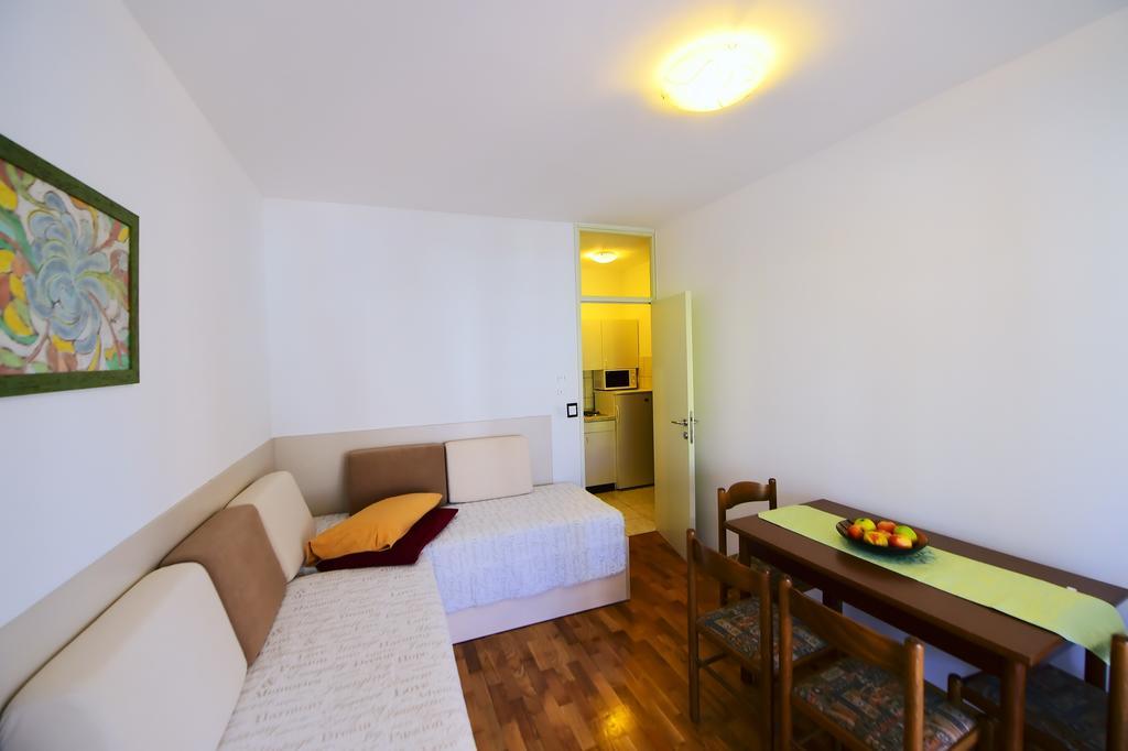 Zdjelar Apartment